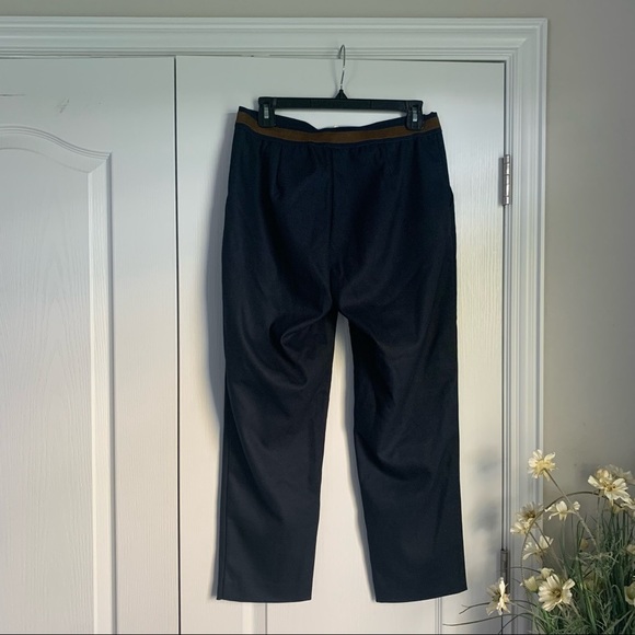The Korner Pull On Cropped Pants - Picture 7 of 9